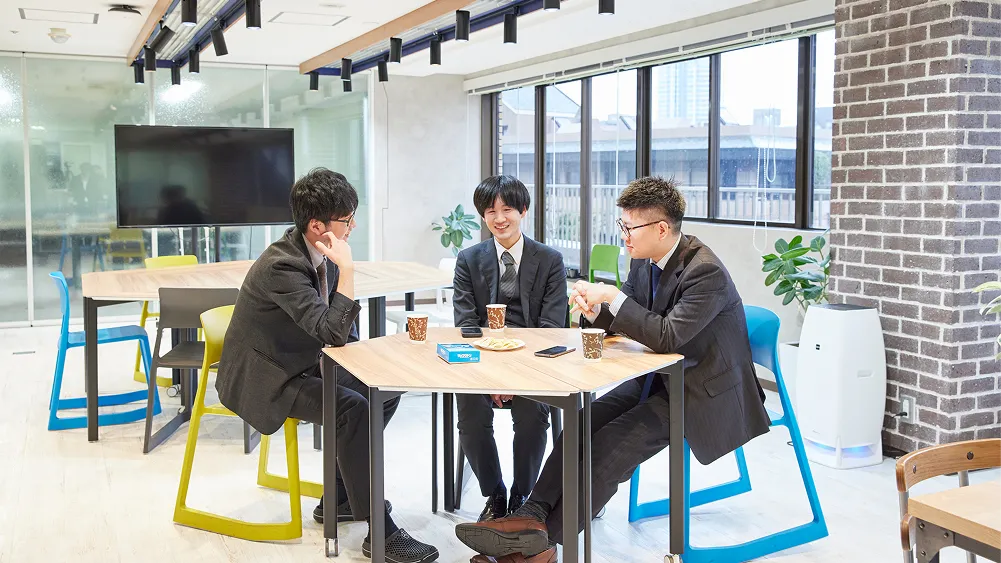 従業員の健康を守り、仕事と生活を豊かにする