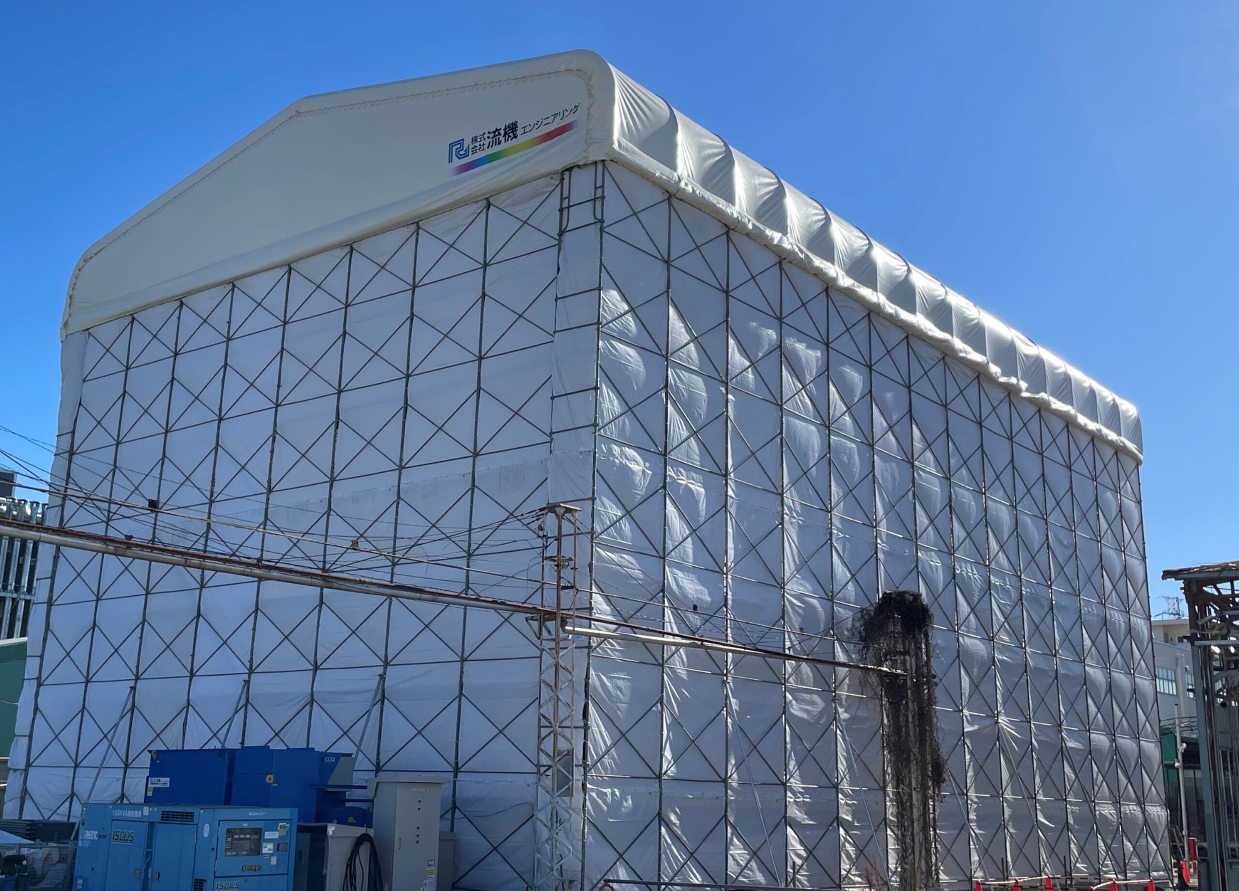 スライド式屋根テント